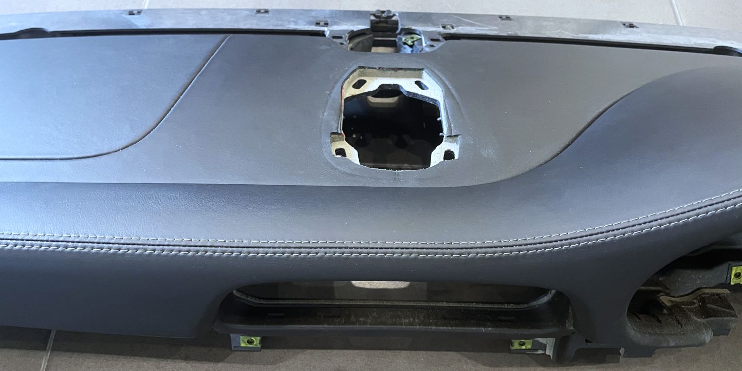 Leder-Armaturenbrett-Oberteil RHD, neuwertig, passend für Porsche 997