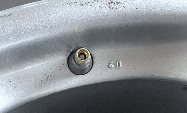 Alufelge 7 J 16 ET 40, passend für Porsche 996