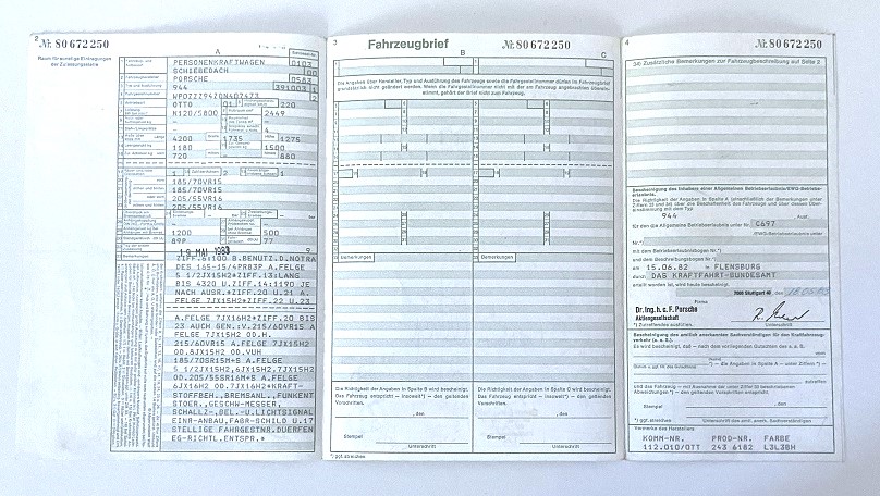 Fahrzeugbrief 944 mit 120 KW, 2.5 ltr., EZ 19.05.1983
