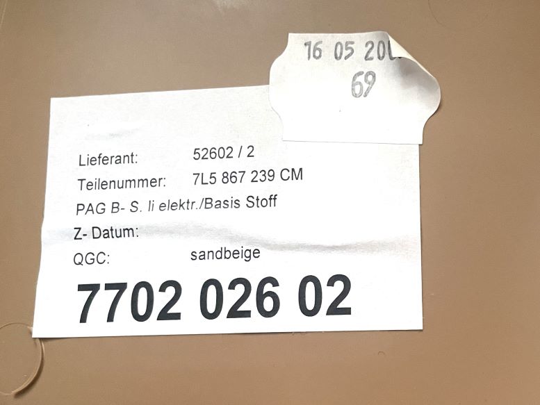 Verkleidung sandbeige, neu, passend für Porsche Cayenne