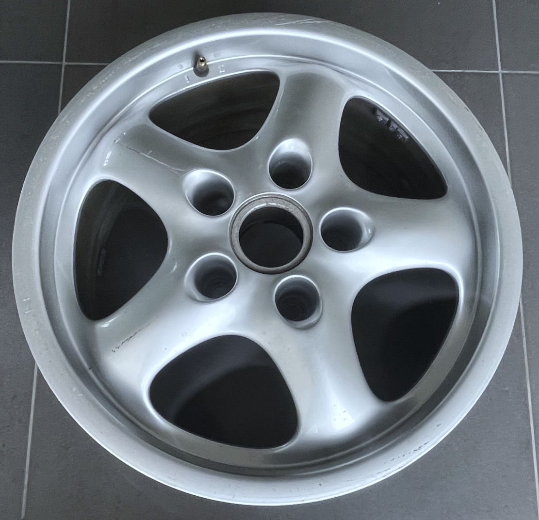 Cupfelgen 7 + 8 J 17, passend für Porsche 993