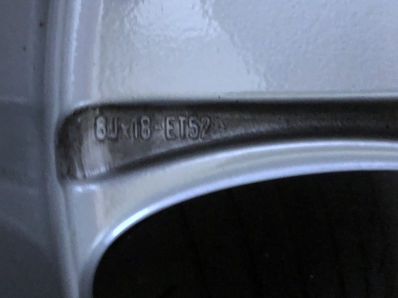 Turbo-Alufelgen 8 + 10 J 18, original, passend für Porsche 993