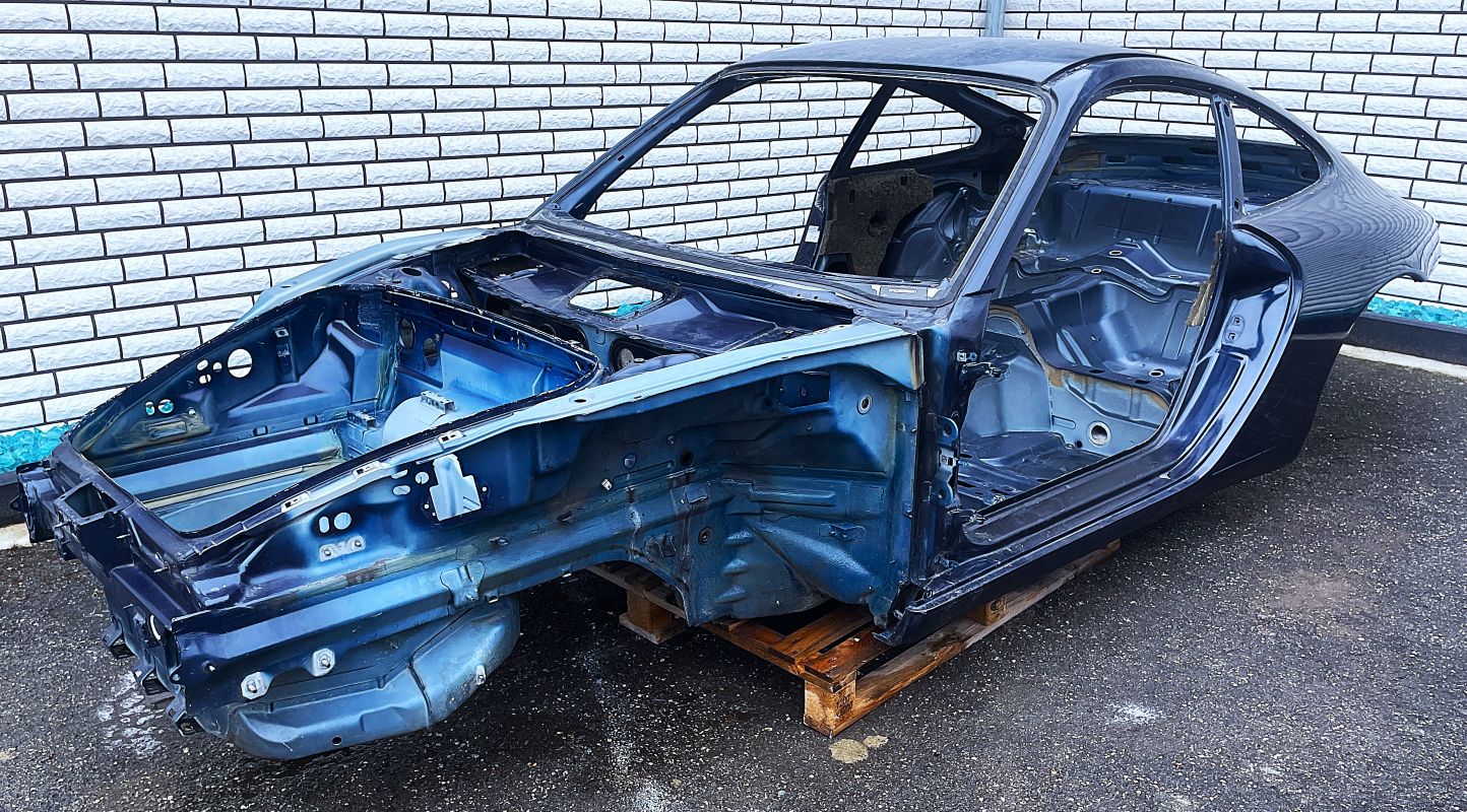 Porsche 996 Coupe - Rohkarosserie, ohne Schiebedach, Bj. 02.09.1997