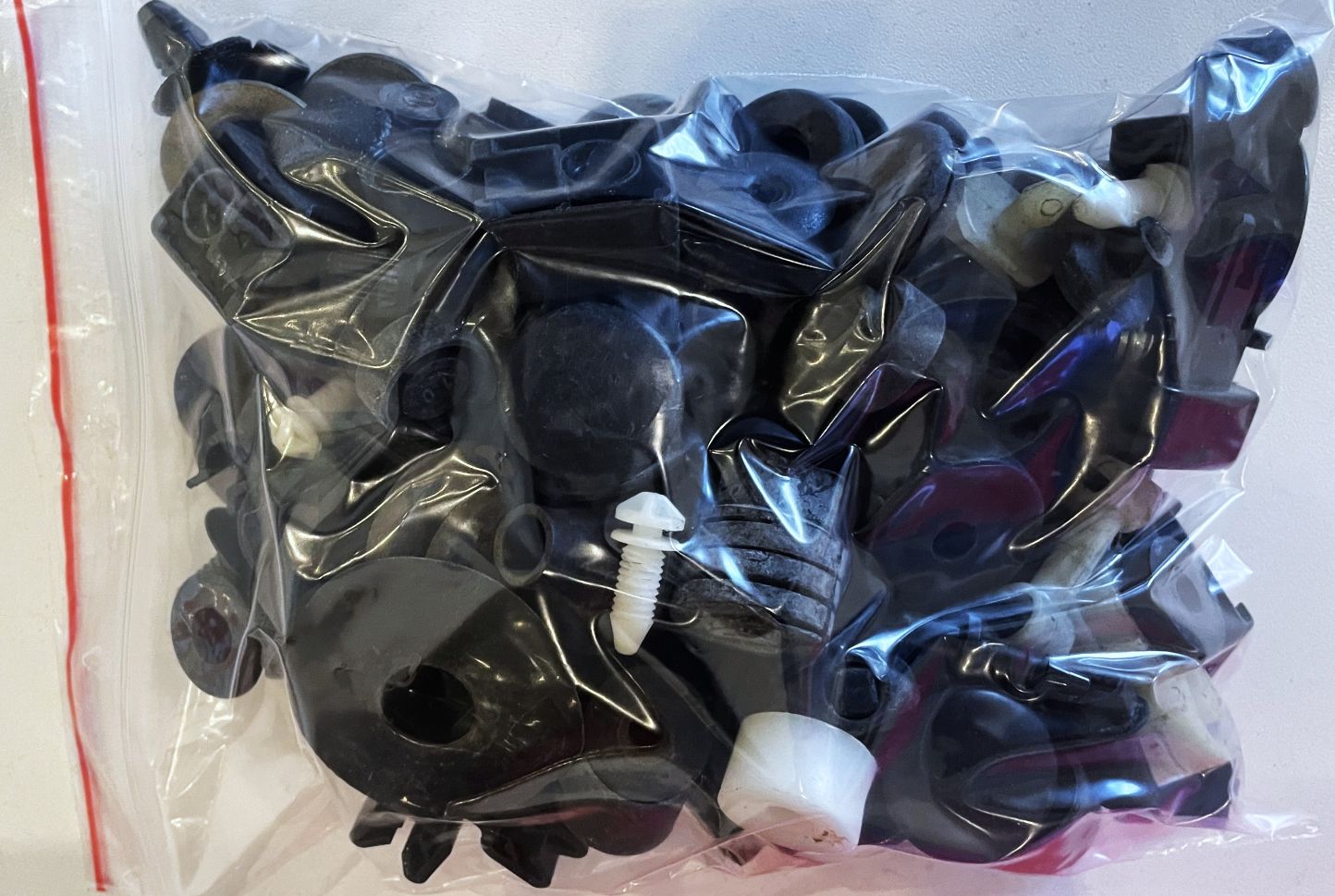 Gummi / Stopfen / Dichtung / Halter-Set (Paket 1), passend für Porsche 993