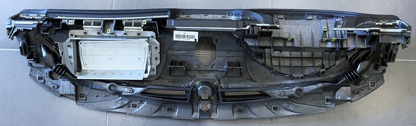 Leder-Armaturenbrett-Oberteil RHD, neuwertig, passend für Porsche 997
