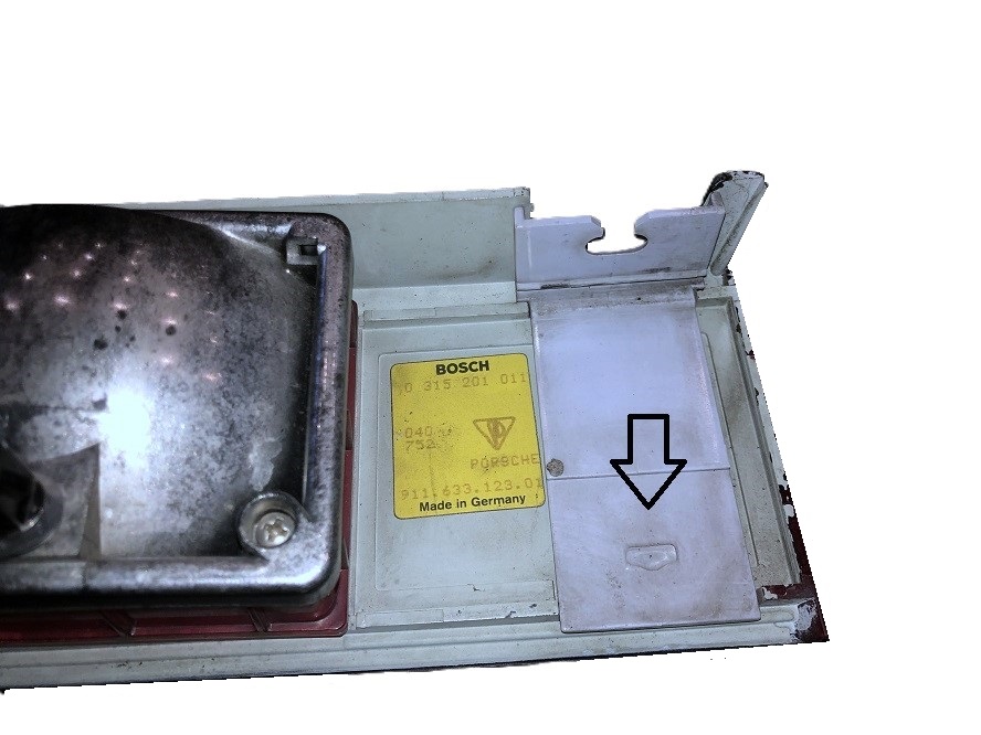 Heckblende mit Nebellampen, passend für Porsche 911