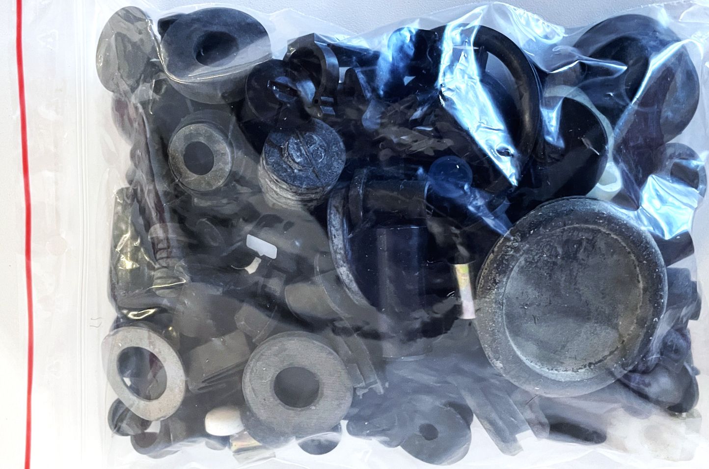 Gummi / Stopfen / Dichtung / Halter-Set (Paket 3), passend für Porsche 993
