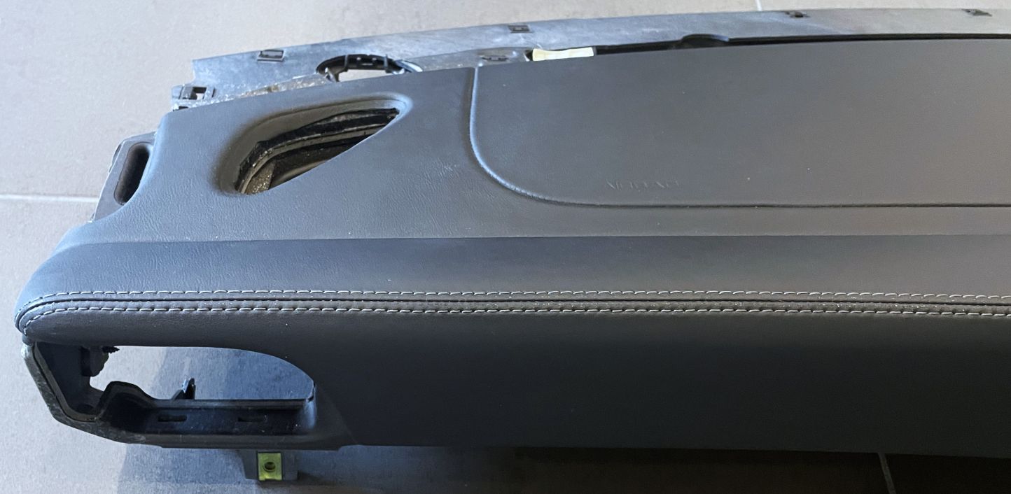 Leder-Armaturenbrett-Oberteil RHD, neuwertig, passend für Porsche 997