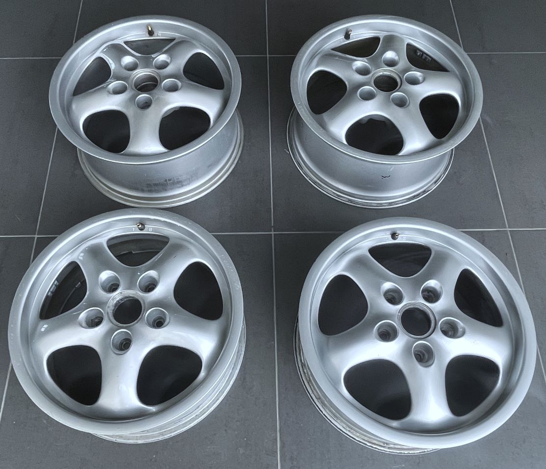 Cupfelgen 7 + 8 J 17, passend für Porsche 993