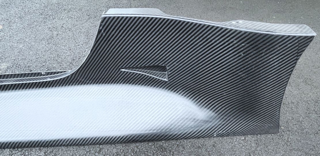 GT1-Carbon / Kohlefaser-Seitenaussenschweller, original, neu, passend für Porsche 993 GT1