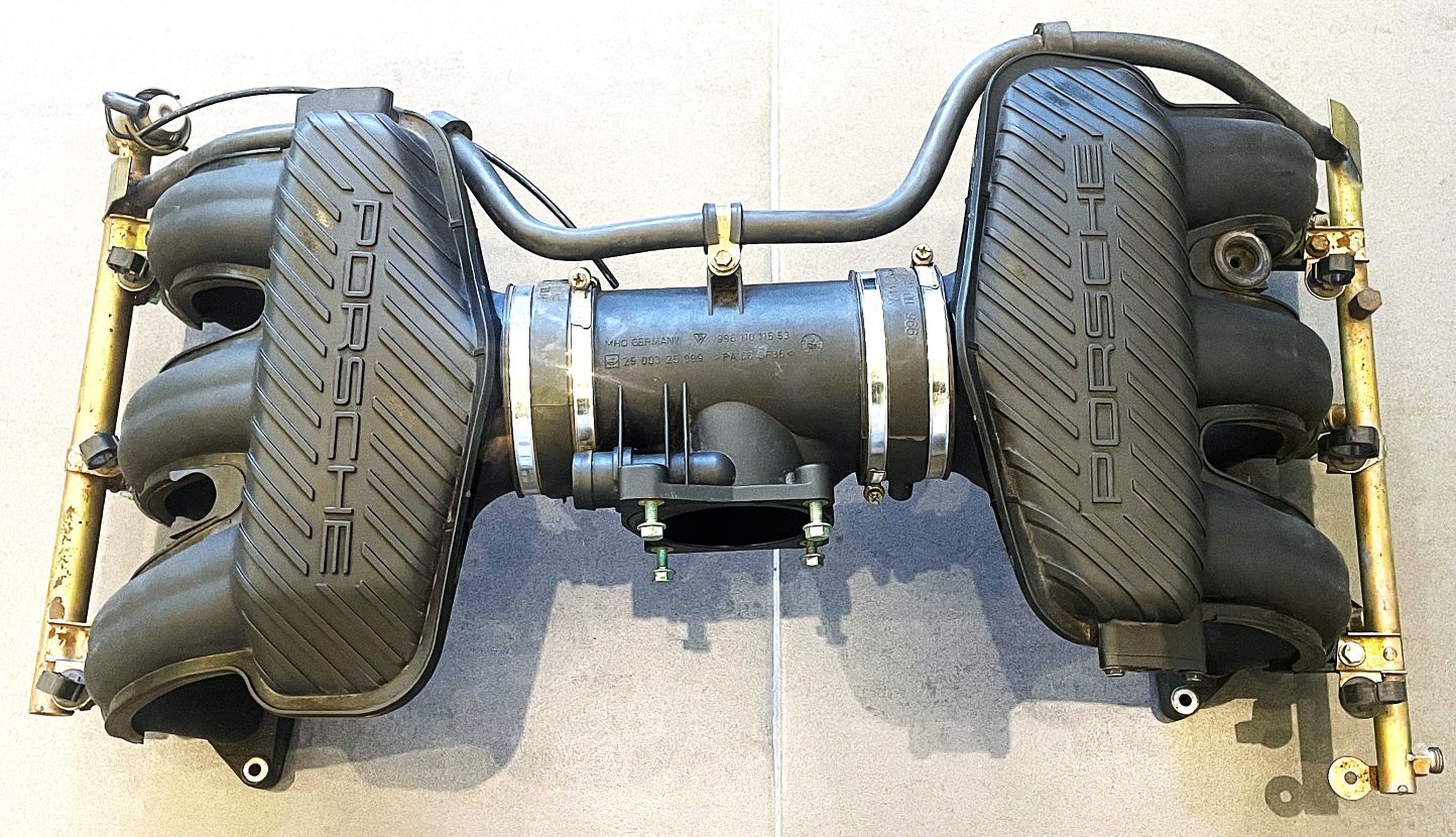 Motor-Ansaugbrücke mit Einspritzventile / Leitung, passend für Porsche Boxster 986