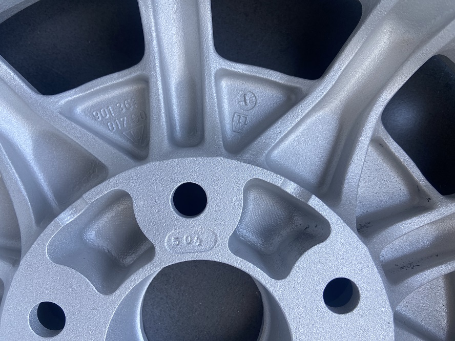 Mahle-Magnesium-Felge 5,5 J 15, Einzelstück, passend für Porsche 911