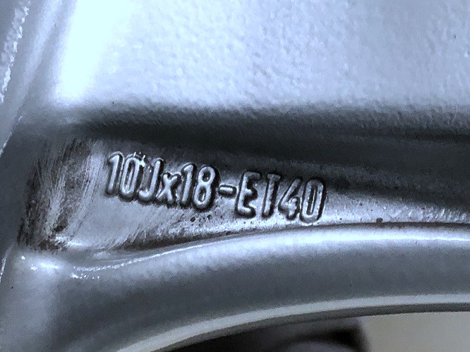 Turbo-Alufelgen 8 + 10 J 18, original, passend für Porsche 993