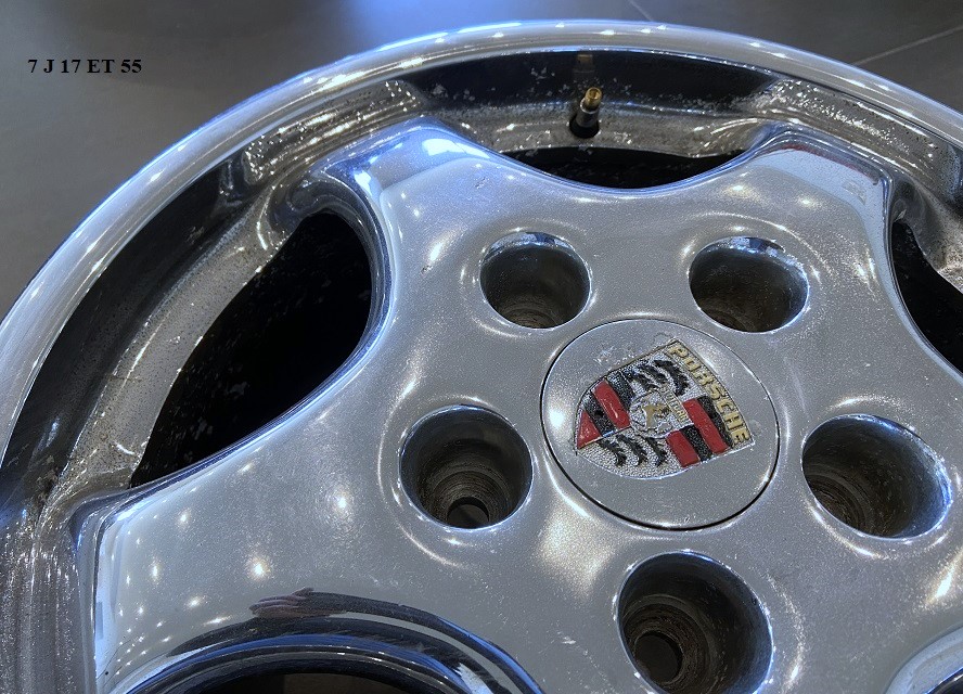 Chrom-Cup-Alufelgen 7 + 8 J 17, original, passend für Porsche 964