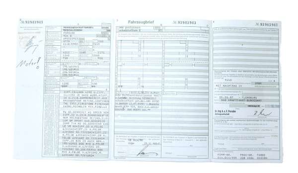 Fahrzeugbrief 924 S mit 118 KW, 2.5 ltr., EZ 11.10.1987