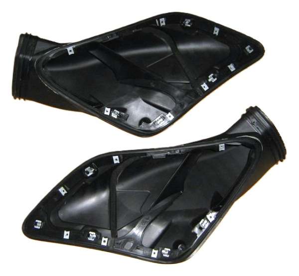 Seitenteil-Luftführung rechts, neu, passend für Porsche 997 Turbo / GT2