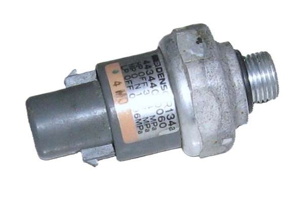 Denso-Druckschalter (an Klimaleitung), passend für Porsche 993