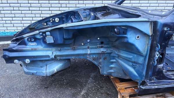 Vorderwagen mit Windschutzscheibenrahmen, passend für Porsche 996