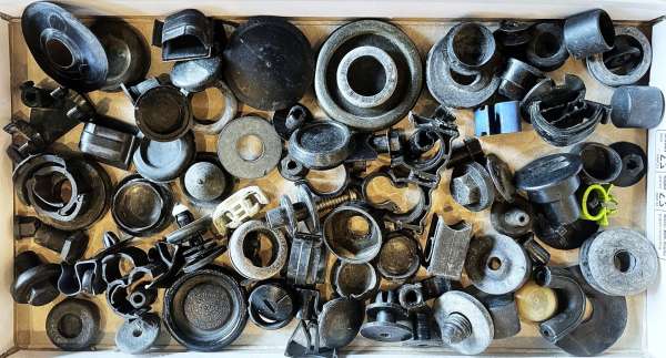 Gummi / Stopfen / Dichtung / Halter-Set (Paket 2), passend für Porsche 964